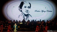 Konser tersebut digelar bertepatan dengan perayaan Hari Kartini. Pool/Gus Mun/detikFoto