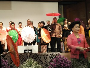 Kemenpar Gelar Karnaval Jalan Cantik & Keren Nusantara Hari Minggu Ini