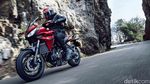 Motor Touring Yamaha Tracer 700