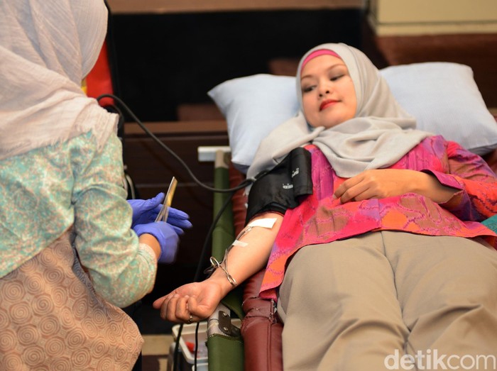 Berbagai Manfaat Donor Darah, Salah Satunya Enteng Jodoh