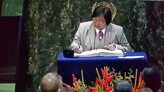 Menteri LHK Teken Perjanjian Paris Soal Perubahan Iklim