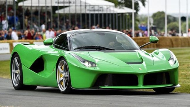 Selain Merah, Warna-warna Ini Bikin Ferrari Tetap Kelihatan Keren Selain Merah, Warna-warna Ini Bikin Ferrari Tetap Kelihatan Keren