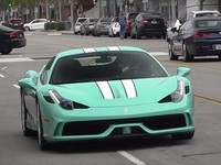 Selain Merah, Warna-warna Ini Bikin Ferrari Tetap Kelihatan Keren