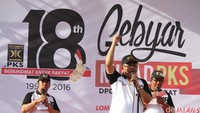 Tidak hanya jalan sehat, kegiatan yang dihadiri sejumlah tokoh PKS ini juga mendeklarasikan keluarga Indonesia bebas narkoba.
