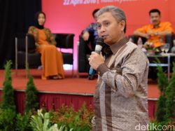 Elang Barat Tiba di Bumi Sriwijaya