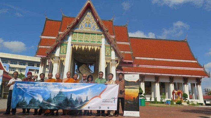 Sebagai Living Monument, Candi Borobudur Juga Menyasar Umat Buddha Thailand