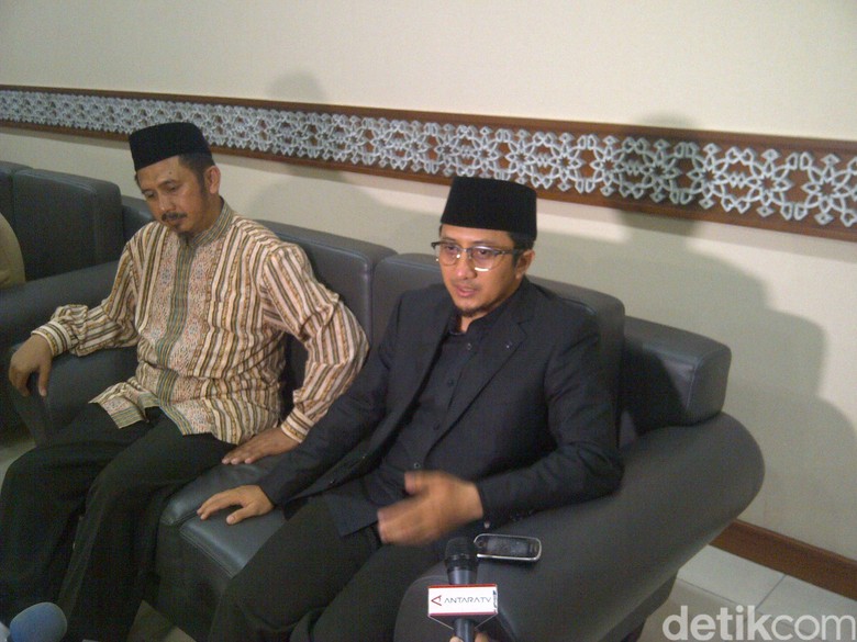 Yusuf Mansur Bicara Kemungkinan Maju di Pilgub DKI dan Dukung Reklamasi Yusuf Mansur Bicara Kemungkinan Maju di Pilgub DKI dan Dukung Reklamasi