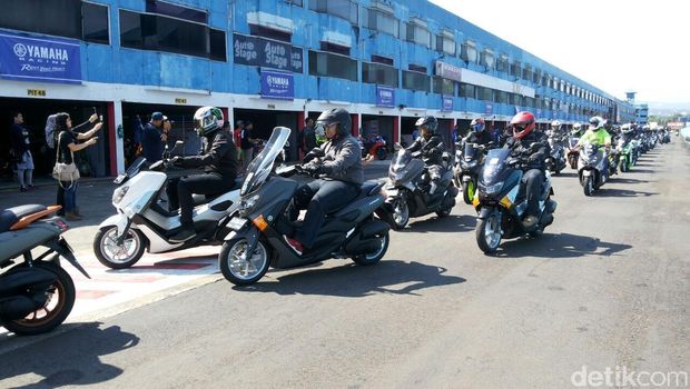 10 Motor Penguasa Jalanan Indonesia Sepanjang 2016
