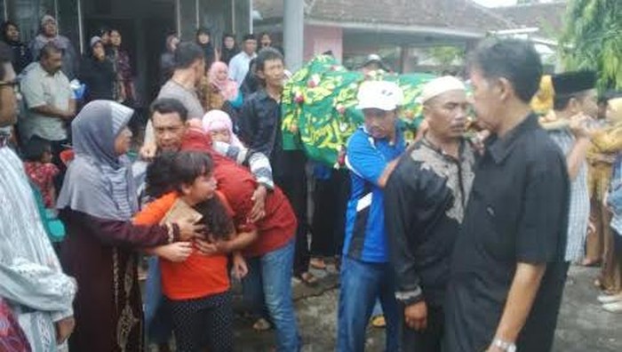 Pelajar di Banyuwangi Ditemukan Tewas di Jurang, Motor Korban Raib