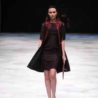 Rudy Chandra Warnatasku Indonesia Fashion Week 2016 at Jakarta Convention Center. Senayan. Jakarta. [Foto: Mohammad Abduh/Wolipop]