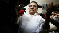 Ketua Balegda DPRD DKI Jakarta, M Taufik keluar dari gedung KPK Jakarta, Senin (25/4/2016).