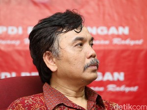 Syahganda Jalani Sidang Vonis Kasus Berita Bohong Omnibus Law Hari Ini