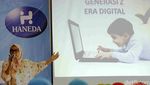 Ibu-ibu PKK Belajar Keuangan Keluarga