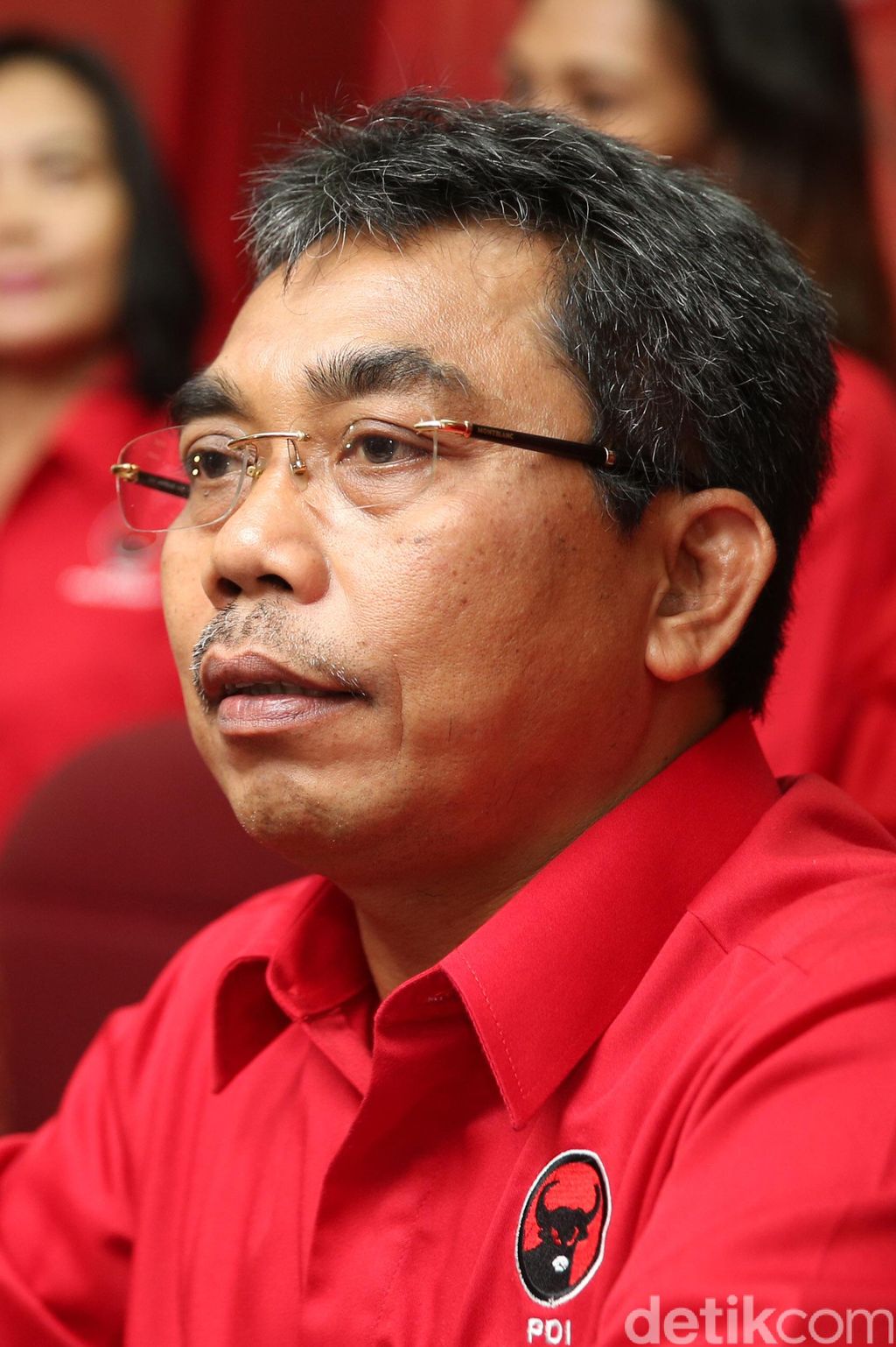 Wakil Ketua Bidang Pemenangan Pemilu DPD PDI Perjuangan DKI Jakarta Gembong Warsono di Kantor DPD PDIP Jakarta, Senin (25/4/2016).
