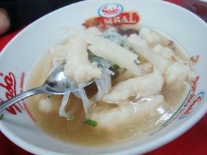 10 Makanan Khas Palembang, Ada Pempek, dan Kudapan Enak Lainnya