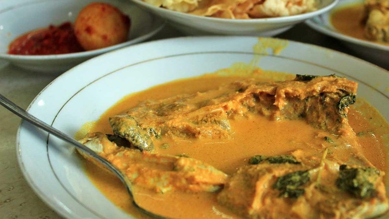 Kuliner Wajib Coba Di Padang Gulai Ikan Pauh Piaman