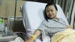 Kebahagiaan Tantri Kotak Lahirkan Putri Pertama
