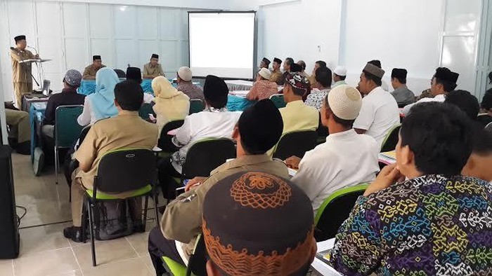 Dai di Pacitan Dilatih Khusus Tangkis Ajaran Radikal