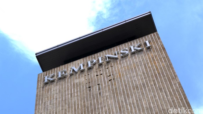 Gedung Kempinski Jakarta