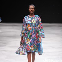 Nita Seno Adji. Indonesia Fashion Week 2016 at Jakarta Convention Center. Senayan. Jakarta. [Foto: Mohammad Abduh/Wolipop]