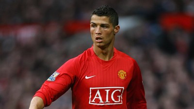 Starting XI Pemain Asing Terbaik Premier League Sepanjang Masa