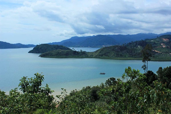 Kawasan wisata di Kabupaten Pesisir Selatan