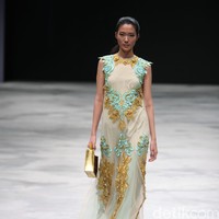 Malik Moestaram. Indonesia Fashion Week 2016 at Jakarta Convention Center. Senayan. Jakarta. [Foto: Mohammad Abduh/Wolipop]