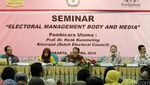 Seminar Bahas Peranan KPU dan Media Dalam Pemilu