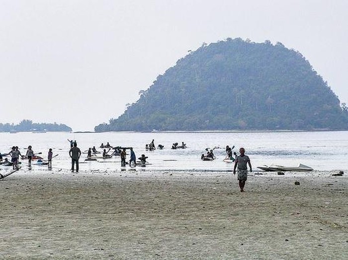 Pantai di Lampung