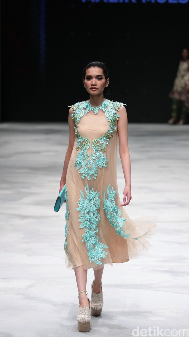 Malik Moestaram. Indonesia Fashion Week 2016 at Jakarta Convention Center. Senayan. Jakarta. [Foto: Mohammad Abduh/Wolipop]