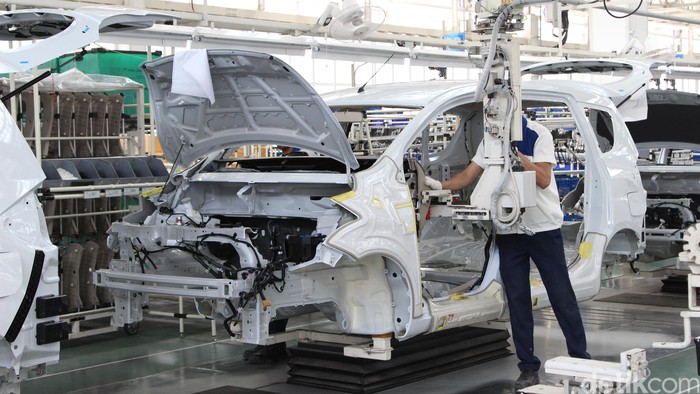 Sebagai bentuk komitmen Suzuki dalam investasinya di Indonesia serta memenuhi kebutuhan otomotif di pasar nasional maupun ekspor, PT. Suzuki Indomobil Motor (SIM) meresmikan pabrik baru nya dengan fasilitas perakitan mobil, produksi mesin dan transmisi mobil di Kawasan Industri Greendland International Industrial Center (GIIC) Blok AC No.1 Kota Deltamas, Cikarang Pusat  Bekasi, Jawa Barat dengan total investasi sebesar US$ 1 Milliar.