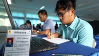 Kebutuan tenga kerja PLN tahun ini  mencapai 5.558 baik pendidilan SMA/SMK, D3, S1 hingga S2. Agus Trimukti/Humas PLN.