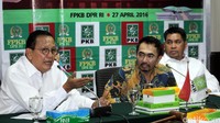 Roy Marten mengatakan bahwa Film merupakan bagian dari budaya yang memiliki daya transformasi dan efektif dalam mengekspresikan gagasan maupun mengkomunikasikan nilai-nilai yang telah ada.