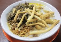 Bubur ayam, enak ditambah kaastengels.