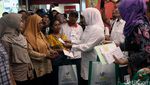 Mensos Serahkan Dana Program Keluarga Harapan