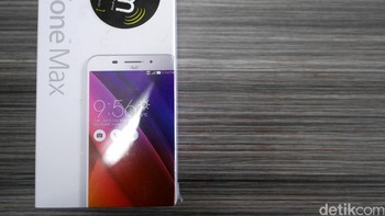 Dengan kemampuan baterai tersebut Asus juga mengklaim ZenFone Max mampu bertahan hingga dua atau tiga hari Foto: detikINET - Anggoro Suryo Jati