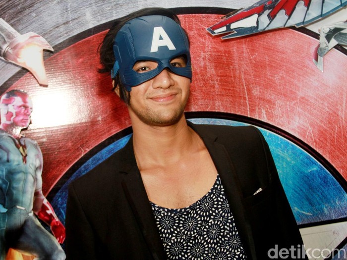 Ammar Zoni di premiere film Captain America: Civil War di XXI Gandaria City, Jaksel
