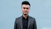 Tokoh utama dalam sinetron ini, Jason yang diperankan Gilbert Marciano kini sudah jadi pengacara. Pool/Ismail/detikFoto.