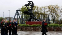 Presiden Ukrainia, Petro Poroshenko, menghadiri peringatan 30 tahun bencana Chernobyl, yang merupakan bencana nuklir terburuk di dunia. Valentyn Ogirenko/Reuters/detikFoto.