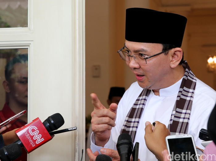 Adiknya Ingin Jalur Independen di Pilgub Babel, Ahok: Dia Harus Pikir Ulang