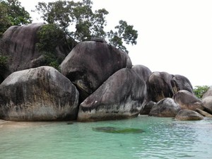 Menjadi Laskar Pelangi Lewat 4 Tempat di Belitung Ini