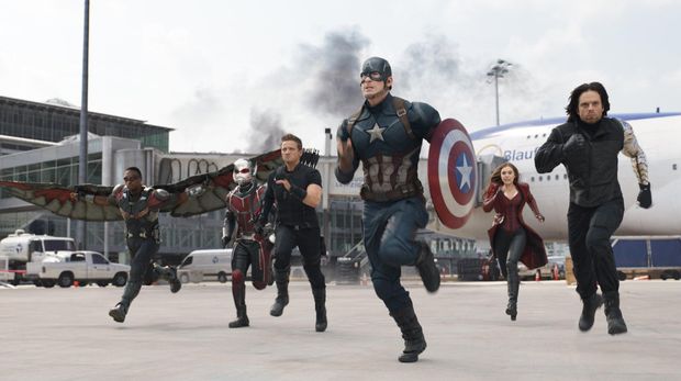 Tersiksa! Ini Keluhan Para Superhero di Lokasi Syuting