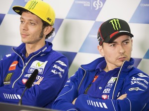 Lorenzo Bongkar Rahasia Kalahkan Prime Rossi di MotoGP