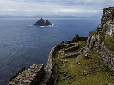 Aneka Destinasi Wisata di Film Star Wars: The Force Awakens