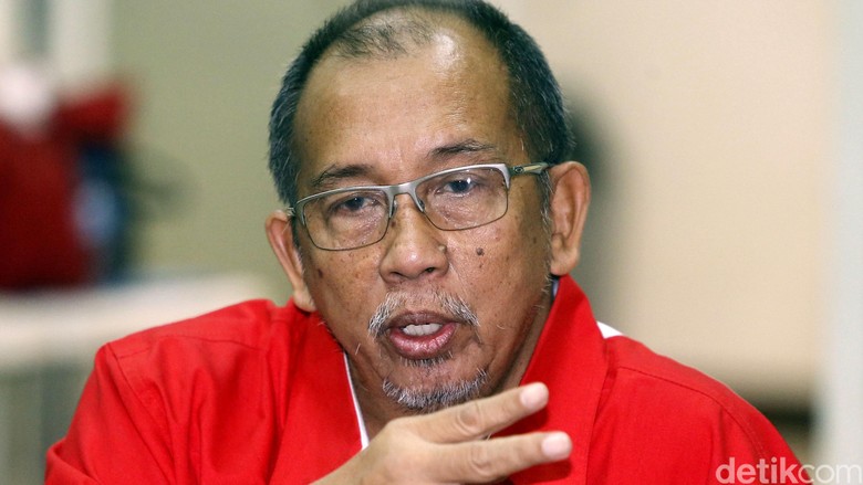 Polisi Periksa Alex Asmasoebrata soal Dugaan Fitnah Pagi ini Polisi Periksa Alex Asmasoebrata soal Dugaan Fitnah Pagi ini