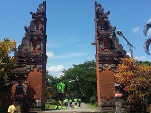 Pura Lingsar, Lambang Kerukunan Islam dan Hindu di Lombok