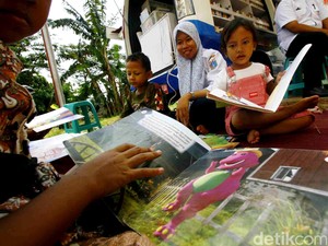Perpustakaan Daring di Tengah Pusaran Texting