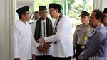 Ahok Lepas Petugas Sensus Ekonomi