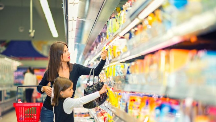 belanja di supermarket