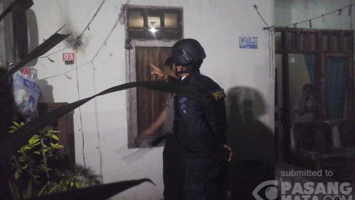 Flare Signal Meledak di Karawang  Semalam, Warga Sempat Panik